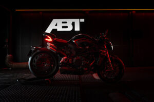 MV Agusta Brutale 1000 ABT hypernaked in serie limitata da 130 esemplari