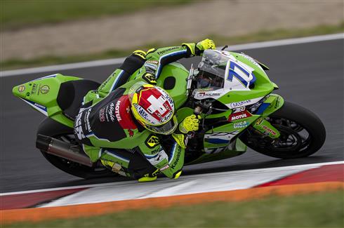 Kawasaki WorldSSP Team in preparazione al WorldSSP Aragon con la Ninja ZX-6R 636
