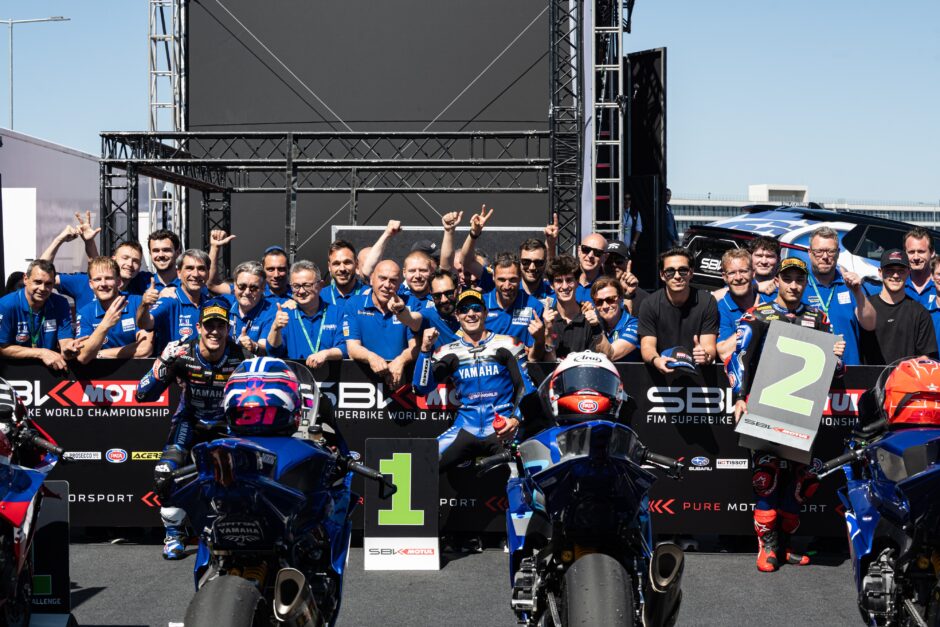 Yamaha in pista a Balaton Park durante il weekend dei campionati WorldSBK, WorldSSP e R3 bLU cRU