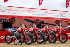 Hunter Lawrence su CRF450RWE all'apertura AMA Pro Motocross a Fox Raceway