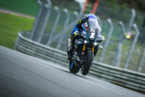 YART Yamaha R1 del team ufficiale in assetto gara per la 8 Ore di Spa a Spa-Francorchamps