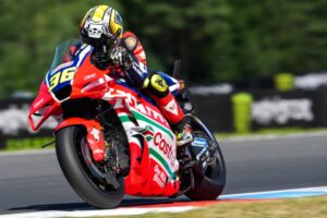 Honda HRC Castrol in pista a Brno durante le prove del venerdì