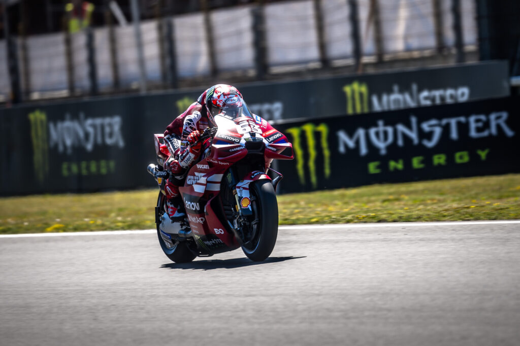 Bagnaia e Márquez del Ducati Lenovo Team in evidenza nella Practice del MotoGP Brno, entrambi in top-5 e qualificati per la Q2