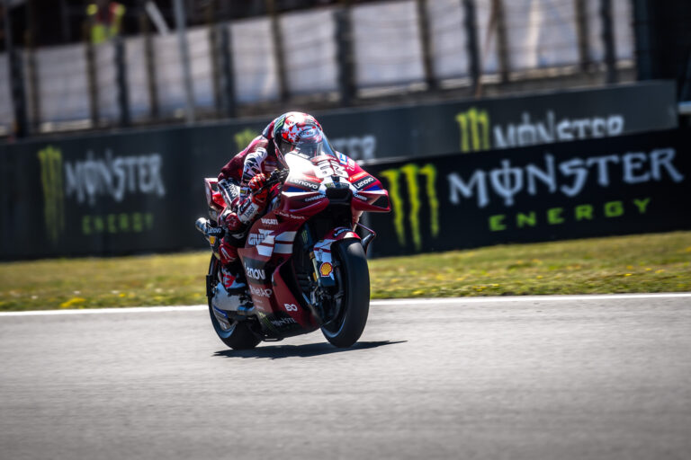 Bagnaia e Márquez iniziano forte il weekend MotoGP di Brno