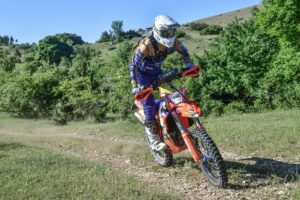 Giovani piloti del progetto Pata Talenti Azzurri FMI impegnati in varie specialità motoristiche