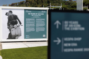 Modello Vespa Edizione Ottantesimo presentato a Vespa Roma 2026 per gli 80 anni di Vespa