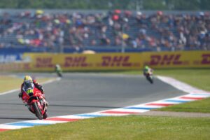 Honda RC213V in pista al Dutch GP di Assen per il team HRC Castrol
