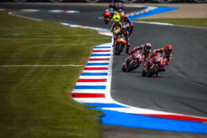 Ducati Lenovo Team in pista al TT Circuit Assen durante la Sprint del GP d’Olanda