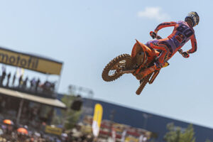 Andrea Adamo con la KTM 450 SX-F al GP del Portogallo MXGP 2026