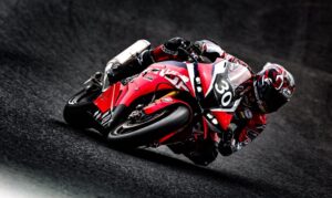 CBR1000RR-R Honda HRC in configurazione per Suzuka 8 Hours 2026 durante i test