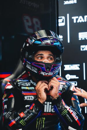 aprilia-rs-gp26-quattro-q2-assen_4.jpg