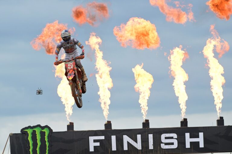 MXGP Germania, dominio Coenen: doppia tabella rossa per De Carli