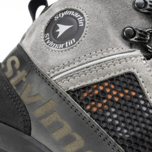 Dettaglio Stylmartin Vertigo Air variante Grey, sneaker estiva pensata per mototurismo adventure