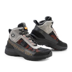 Stylmartin Vertigo Air versione Grey, sneaker estiva da mototurismo con tomaia ventilata e rinforzi certificati CE