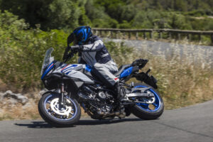 suzuki-sv-7gx_8.jpg