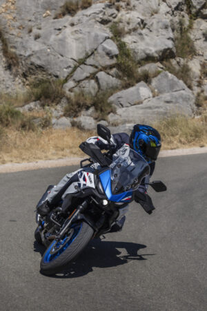 suzuki-sv-7gx_9.jpg