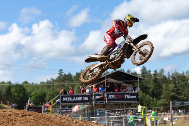 Karlis Reisulis in gara con la Yamaha YZ250FM al GP Lettonia MX2