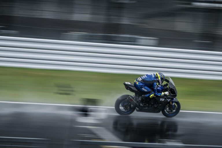 Yamaha pronta alla 8 Ore di Suzuka: Factory e YART lanciano la sfida