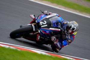 Tre squadre Yamaha pronte alla Suzuka 8 Hours con R1 competitive e strategie per il bagnato