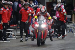Honda CBR1000RR-R Fireblade SP numero 30 di Honda HRC alla Suzuka 8 Ore 2026