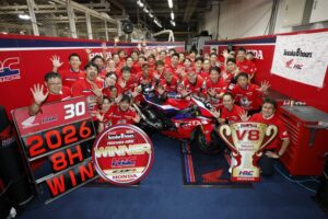 CBR1000RR-R Fireblade SP numero 30 del team Honda HRC alla Suzuka 8 Ore 2026