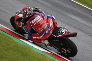 CBR1000RR-R Fireblade SP n.30 di Honda HRC alla Suzuka 8 Ore 2026