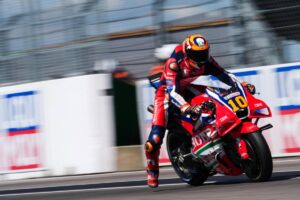 Staff e box Honda HRC Castrol al Sachsenring durante il weekend del Gran Premio di Germania