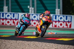 Gomme Pirelli per le classi Moto2 e Moto3 impiegate al Sachsenring durante il Gran Premio Germania