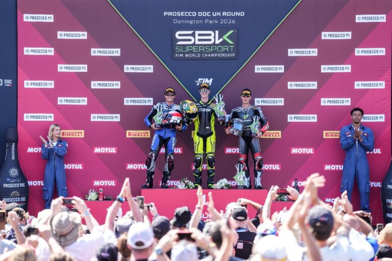 WorldSBK Donington, doppietta Bulega e titoli costruttori e team Ducati