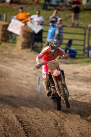 Jett Lawrence in gara sulla Honda HRC Progressive alla 450MX di Southwick, Motocross AMA 2026