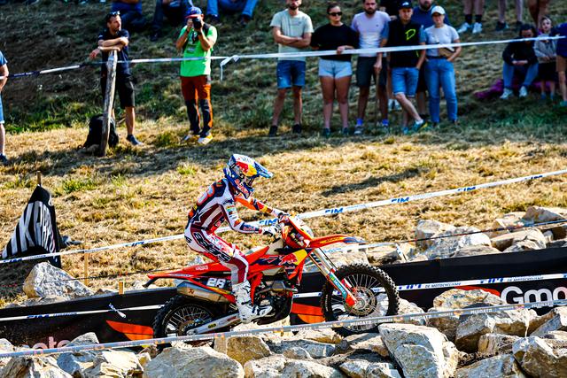 Josep Garcia, campione EnduroGP ed Enduro1 2026 con Red Bull KTM Factory Racing