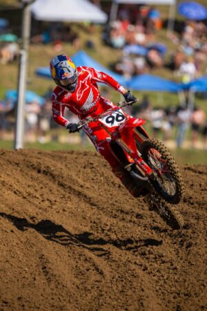 Hunter Lawrence guida la Honda HRC Progressive nella sfida 450MX dell’AMA Pro Motocross a Spring Creek