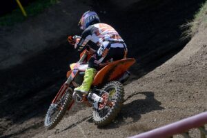 Team De Carli - Red Bull KTM Factory Racing al GP MXGP Loket 2026