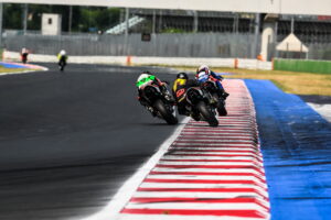 Edoardo Savioli in azione sulla Honda CBR600RR durante il round di Misano