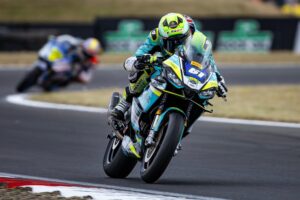 aprilia-rs-660-snetterton-mackay-bsb_2.jpg