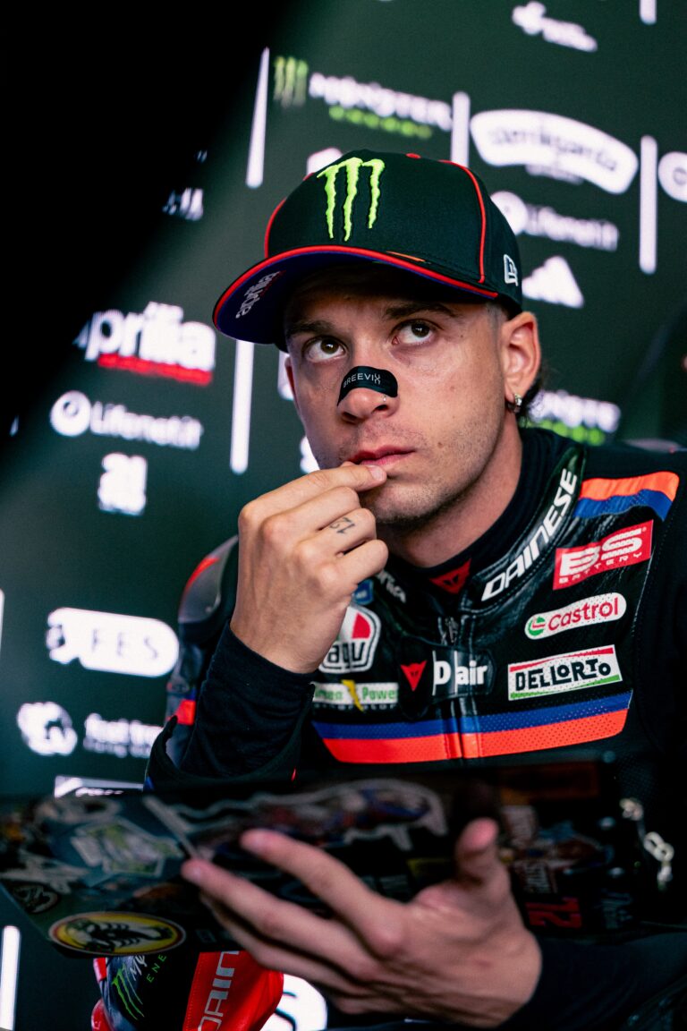 Aprilia protagonista al Sachsenring: tre RS-GP26 in top five