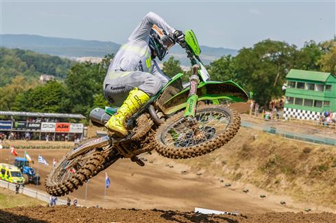 Romain Febvre e Kawasaki Racing Team MXGP protagonisti del podio a Loket