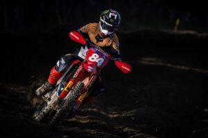 Jeffrey Herlings e Honda HRC Petronas nel contesto del MXGP Svezia a Uddevalla