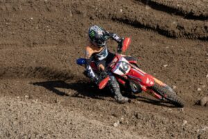 Jeffrey Herlings con Honda HRC Petronas nella qualifica del MXGP Svezia a Uddevalla