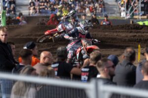 Jeffrey Herlings protagonista della qualifica MXGP Arnhem 2026