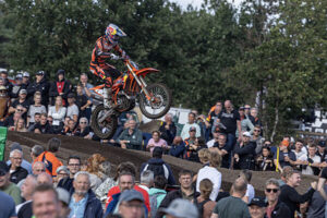 Simon Laengenfelder nel weekend del MXGP Olanda con la KTM nella categoria MX2