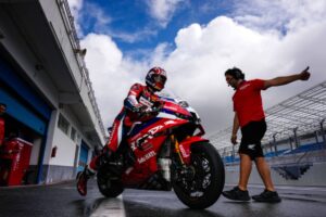 Honda HRC durante il test di sviluppo a Estoril in vista del finale WorldSBK 2026
