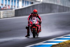 Honda HRC durante il test di sviluppo a Estoril in vista del finale WorldSBK 2026