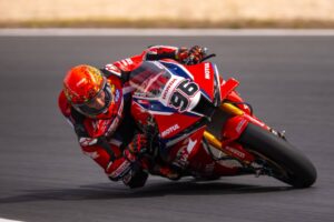 Honda HRC impegnata nel test di sviluppo della CBR a Estoril in vista del WorldSBK