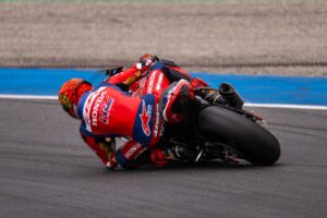Honda HRC durante il test di sviluppo della CBR a Estoril in vista del WorldSBK