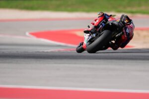 Honda HRC Castrol al MotorLand Aragón durante il difficile sabato della Sprint MotoGP