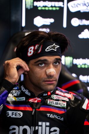 aprilia-racing-aragon_1.jpg