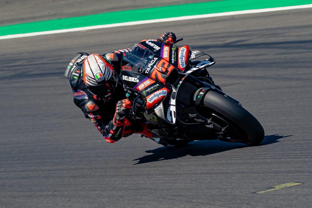 aprilia-racing-aragon_6.jpg