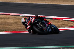 aprilia-silverstone_3.jpg