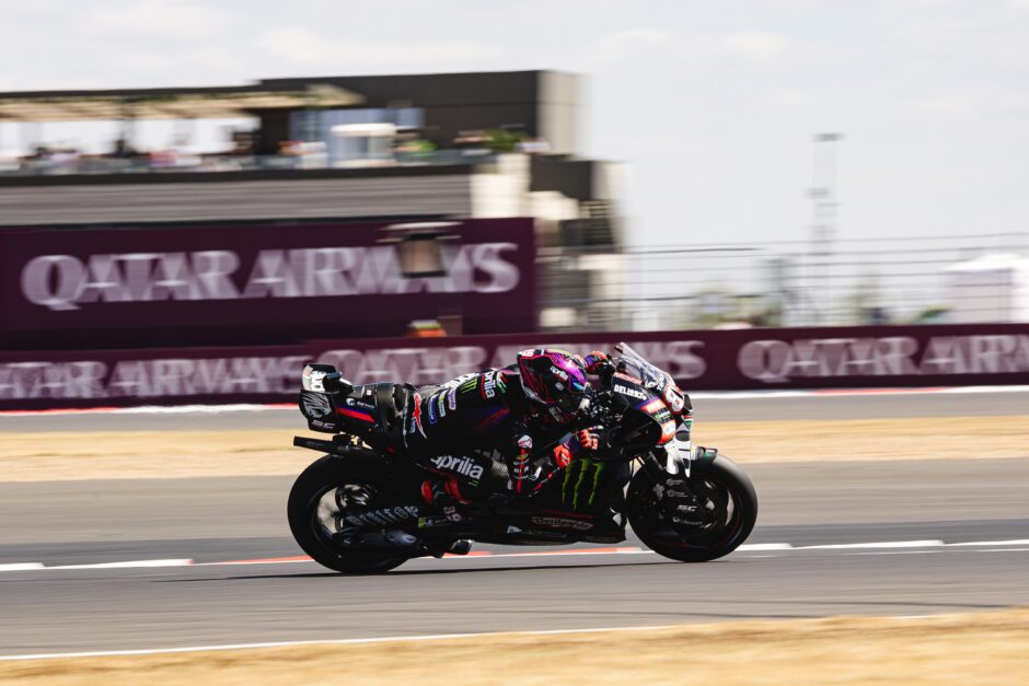 aprilia-silverstone_6.jpg